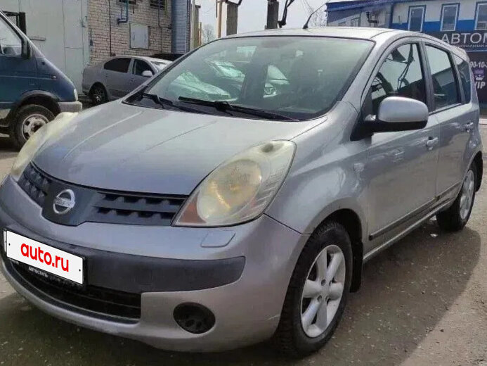 Открыть фотографии: Nissan Note I
