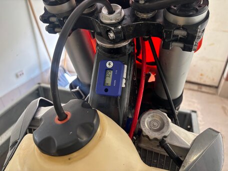 2021 Avantis Enduro 250 Pro/Carb, чёрный, 175000 рублей, вид 4
