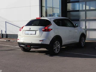 2011 Nissan Juke I, белый, 1005000 рублей, вид 5