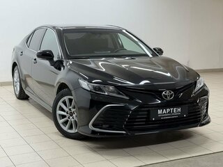 2021 Toyota Camry VIII (XV70) Рестайлинг, чёрный, 2865000 рублей, вид 3