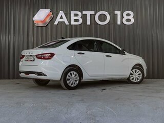 2024 Lada (ВАЗ) Vesta I Рестайлинг (NG), белый, 1159000 рублей, вид 3