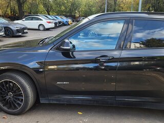 2018 BMW X1 20i xDrive II (F48), чёрный, 2500000 рублей, вид 3