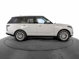 2018 Land Rover Range Rover IV Рестайлинг, белый, 4800000 рублей, вид 4