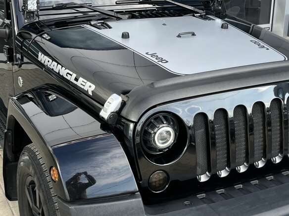 2011 Jeep Wrangler III (JK), чёрный - вид 17