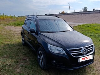 2010 Volkswagen Tiguan I, чёрный, 850000 рублей, вид 1