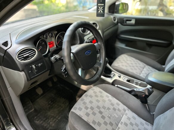 2009 Ford Focus II Рестайлинг, чёрный, 430000 рублей - вид 15