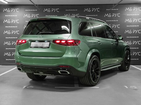 2026 Mercedes-Benz GLS 450 II (X167) Рестайлинг, зелёный, 21230000 рублей, вид 4