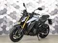 2022 Suzuki GSX-S 1000, серый, 1099000 рублей - вид 1