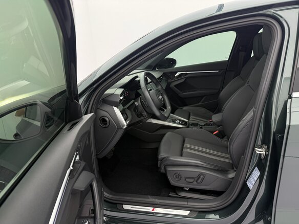 2022 Audi A3 35 TFSI Long IV (8Y), зелёный, 1973000 рублей - вид 10