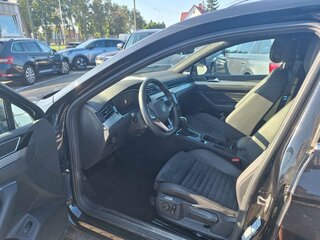 2022 Volkswagen Passat B8 Рестайлинг, чёрный, 2729000 рублей, вид 5