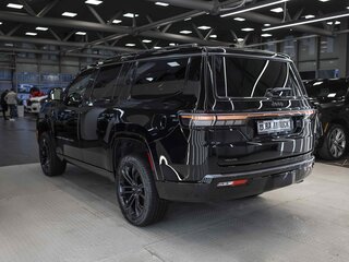2026 Jeep Wagoneer Grand WS, чёрный, 17654128 рублей, вид 2