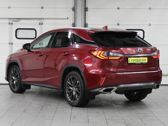 2018 Lexus RX 300 IV, красный, 4557000 рублей - вид 6
