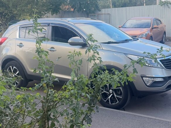 2011 Kia Sportage III, серебристый, 1275000 рублей - вид 4