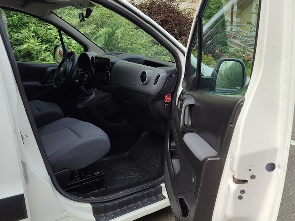 2013 Citroen Berlingo II Рестайлинг, белый, 680000 рублей - вид 8