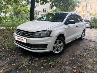 2010 Volkswagen Polo V, белый, 350000 рублей, вид 1