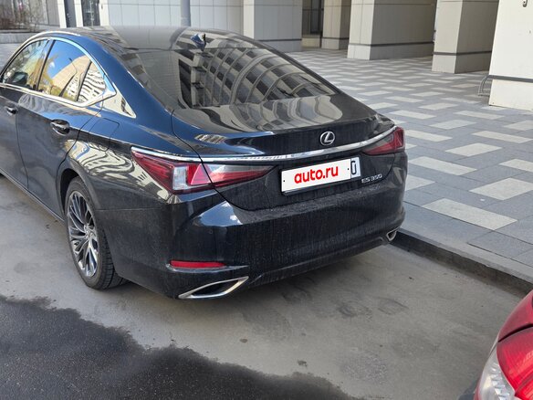 2021 Lexus ES 350 VII, чёрный, 4200000 рублей - вид 7