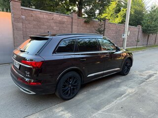 2020 Audi Q7 45 TDI II (4M) Рестайлинг, коричневый, 5950000 рублей, вид 3