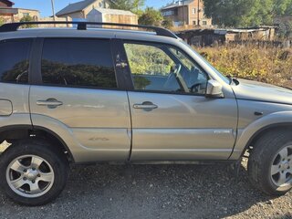 2012 Chevrolet Niva I Рестайлинг, серый, 650000 рублей, вид 3