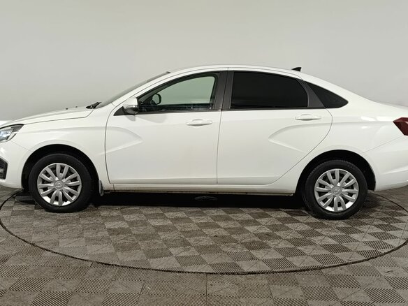 2023 Lada (ВАЗ) Vesta I Рестайлинг (NG), белый - вид 3