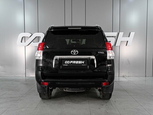 2013 Toyota Land Cruiser Prado 150 Series Рестайлинг 1, чёрный, 2580000 рублей - вид 3