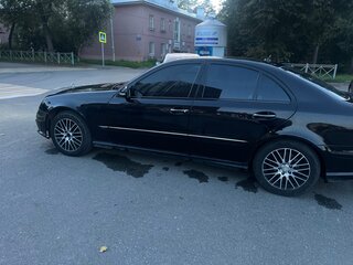 2006 Mercedes-Benz E-Класс 280 III (W211, S211) Рестайлинг, чёрный, 890000 рублей, вид 3