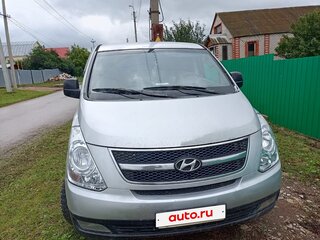 2009 Hyundai Grand Starex I, серебристый, 900000 рублей, вид 1