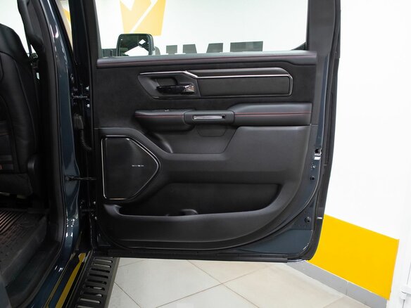 2026 Ram 1500 RHO V Рестайлинг, синий, 11999000 рублей - вид 21