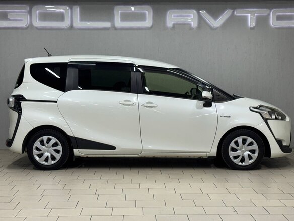 2016 Toyota Sienta II, белый, 1550000 рублей - вид 3