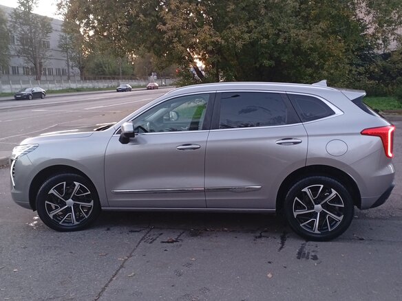 2021 Haval Jolion I, серый, 1550000 рублей - вид 3