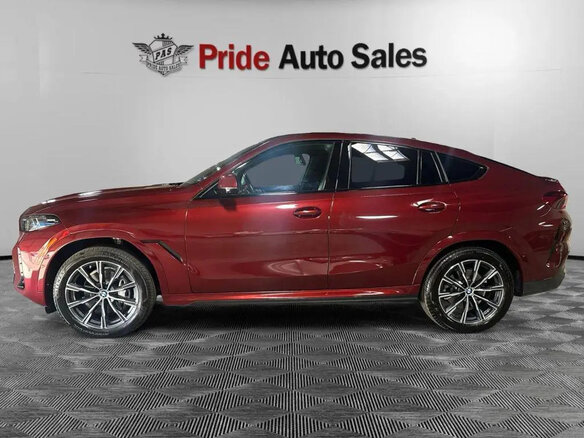 2024 BMW X6 40i III (G06) Рестайлинг, красный, 11267740 рублей - вид 3