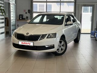 2020 Skoda Octavia III (A7) Рестайлинг, белый, 1600000 рублей, вид 1