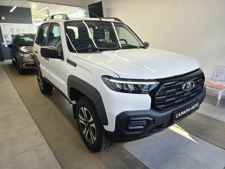 2026 Lada (ВАЗ) Niva Travel I Рестайлинг, белый, 1717000 рублей, вид 1