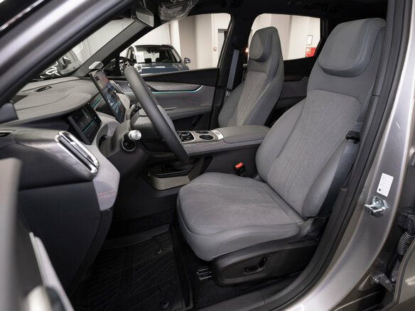 2026 Geely Galaxy M7, серый, 3590000 рублей - вид 13