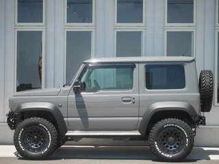 2023 Suzuki Jimny Sierra IV, серый, 1599000 рублей, вид 2