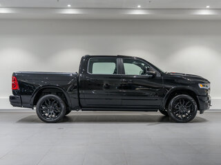 2026 Ram 1500 Crew Cab V Рестайлинг, чёрный, 9990000 рублей, вид 4