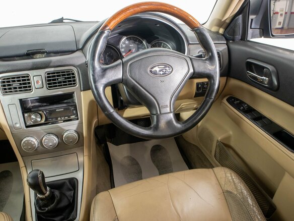 2005 Subaru Forester II Рестайлинг, зелёный - вид 14