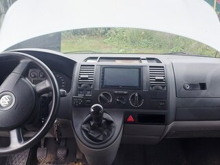 2008 Volkswagen Caravelle T5, серебристый, 1700000 рублей, вид 5