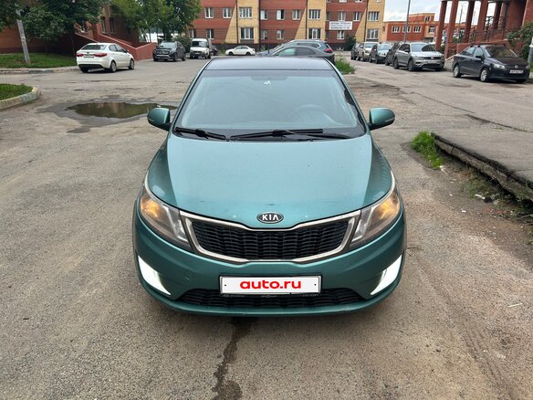 2012 Kia Rio 4-speed III, зелёный