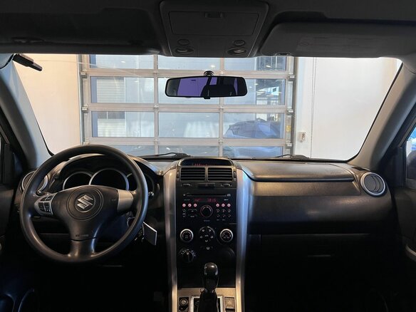 2005 Suzuki Grand Vitara II, бежевый, 550000 рублей - вид 8