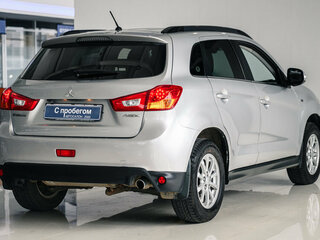2014 Mitsubishi ASX I Рестайлинг, серебристый, 1250000 рублей, вид 4