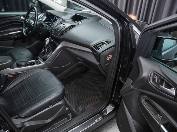 2016 Ford Kuga II, чёрный, 1299000 рублей - вид 13