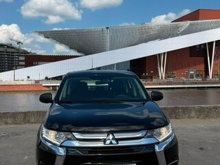 2015 Mitsubishi Outlander III Рестайлинг 2, чёрный, 1790000 рублей, вид 2