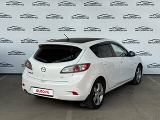 2011 Mazda 3 II (BL) Рестайлинг, белый, 699000 рублей, вид 4
