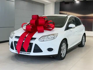 2012 Ford Focus III, белый, 657000 рублей, вид 1
