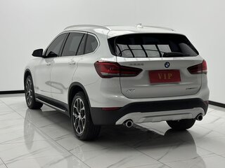 2023 BMW X1 Long 20Li sDrive II (F48) Рестайлинг, белый, 2280000 рублей, вид 4