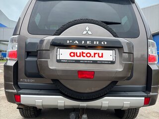 2013 Mitsubishi Pajero IV Рестайлинг 1, коричневый, 1850000 рублей, вид 3