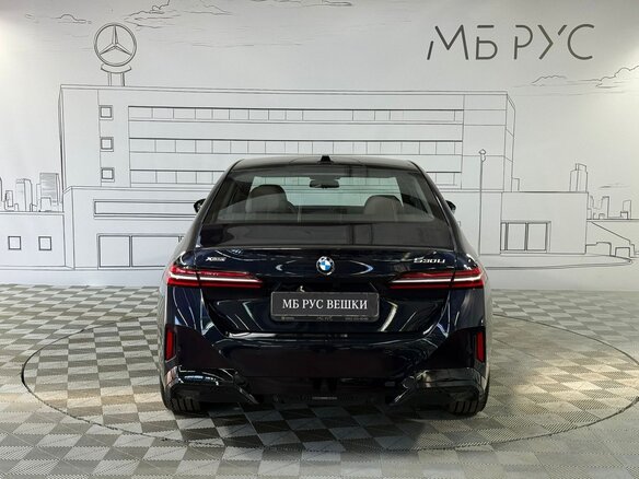 2025 BMW 5 серии Long 530Li xDrive VIII (G60/G61/G68), чёрный, 7699000 рублей - вид 7