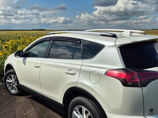 2017 Toyota RAV4 IV (XA40) Рестайлинг, белый, 2549000 рублей, вид 5