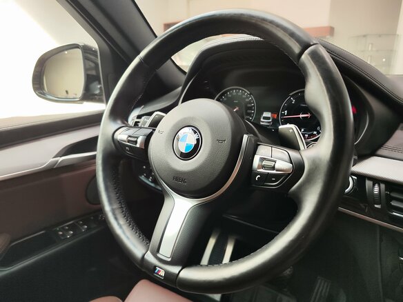 2017 BMW X6 40d II (F16), чёрный, 4299000 рублей - вид 12