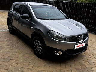 2012 Nissan Qashqai I Рестайлинг, серебристый, 900000 рублей, вид 2